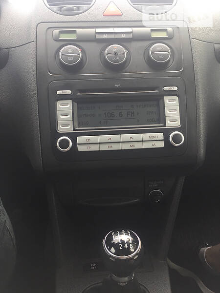 Універсал Volkswagen Caddy 2008 в Чернівцях