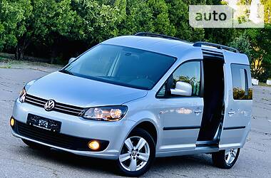 Мінівен Volkswagen Caddy 2014 в 