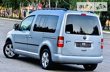 Мінівен Volkswagen Caddy 2014 в 
