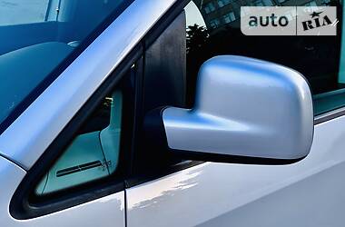Мінівен Volkswagen Caddy 2014 в 