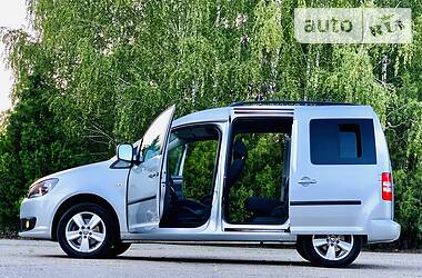 Мінівен Volkswagen Caddy 2014 в 
