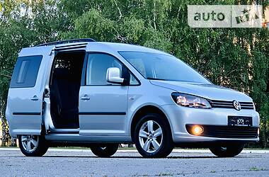 Мінівен Volkswagen Caddy 2014 в 