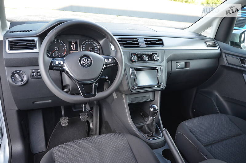 Мінівен Volkswagen Caddy 2017 в Луцьку