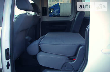 Мінівен Volkswagen Caddy 2014 в 