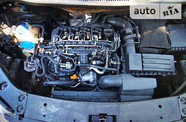 Вантажопасажирський фургон Volkswagen Caddy 2011 в 