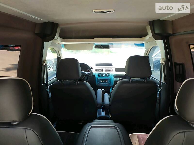 Мінівен Volkswagen Caddy 2016 в Києві