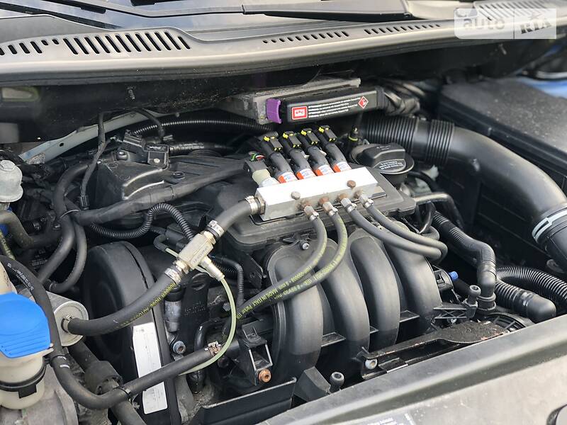 Вантажопасажирський фургон Volkswagen Caddy 2007 в Дрогобичі фото 115 Вантажопасажирський фургон Volkswagen Caddy 2007 в Дрогобичі