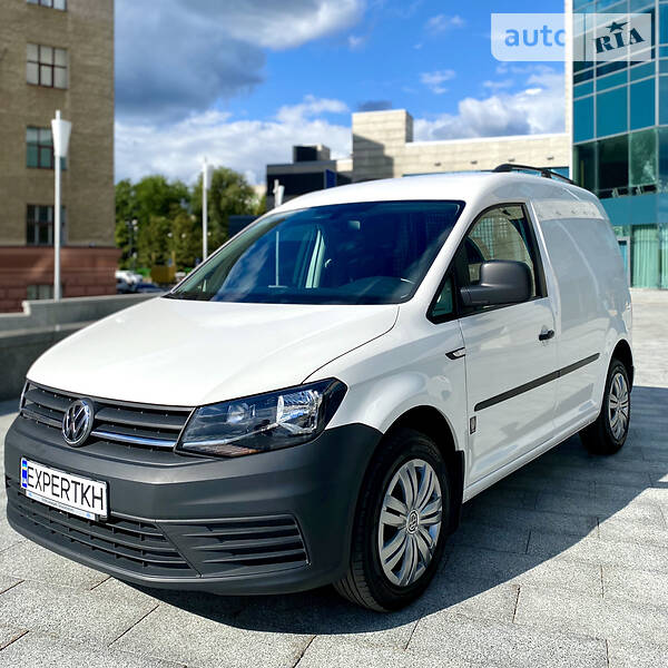 Вантажопасажирський фургон Volkswagen Caddy 2017 в Харкові