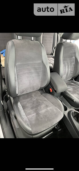 Мінівен Volkswagen Caddy 2013 в Дунаївцях