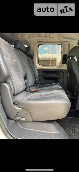Мінівен Volkswagen Caddy 2013 в Дунаївцях