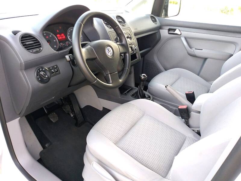 Мінівен Volkswagen Caddy 2008 в Дрогобичі