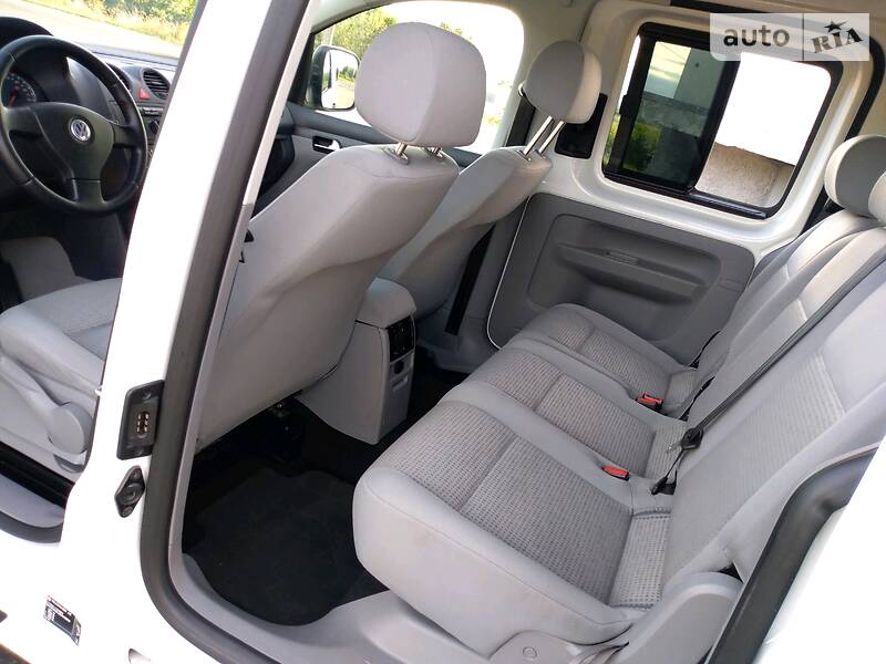 Мінівен Volkswagen Caddy 2008 в Дрогобичі