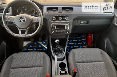 Универсал Volkswagen Caddy 2016 в Ровно