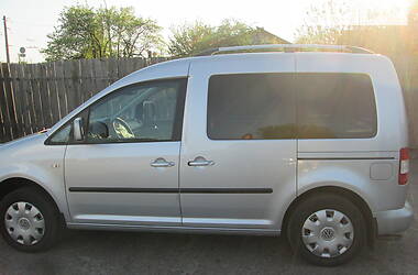 Универсал Volkswagen Caddy 2009 в Чернигове