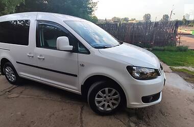 Мінівен Volkswagen Caddy 2010 в 