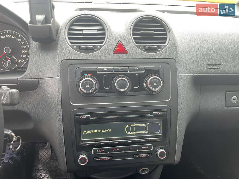 Мінівен Volkswagen Caddy 2013 в Збаражі