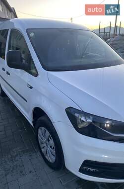 Универсал Volkswagen Caddy 2016 в Тячеве