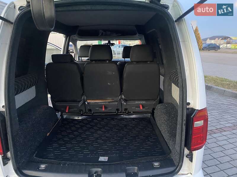 Универсал Volkswagen Caddy 2016 в Тячеве фото 7 Универсал Volkswagen Caddy 2016 в Тячеве