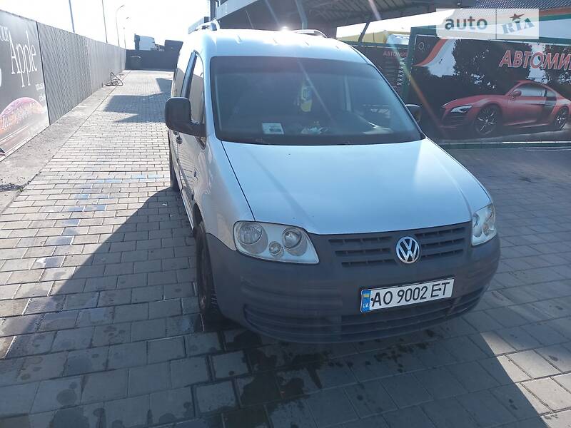 Универсал Volkswagen Caddy 2005 в Берегово