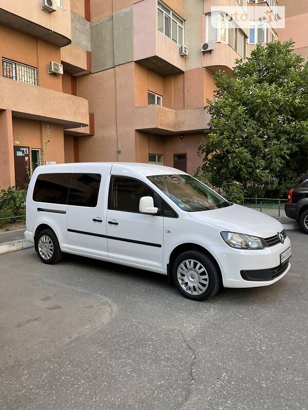 Универсал Volkswagen Caddy 2012 в Одессе