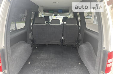 Універсал Volkswagen Caddy 2010 в 