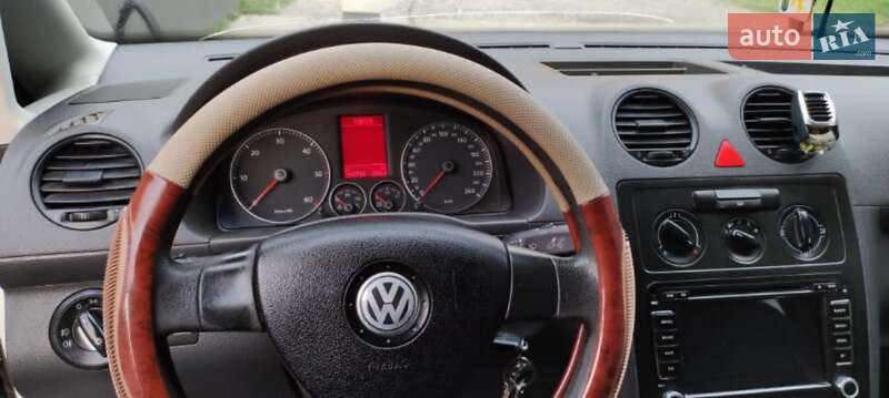 Минивэн Volkswagen Caddy 2006 в Львове