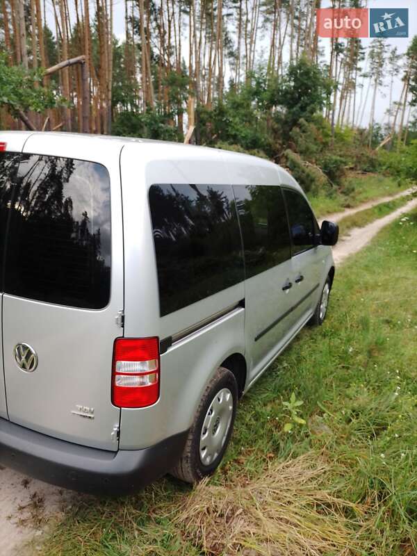 Универсал Volkswagen Caddy 2013 в Прилуках