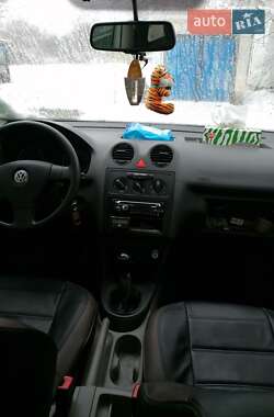 Пікап Volkswagen Caddy 2010 в 