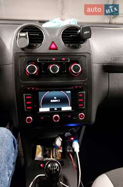 Універсал Volkswagen Caddy 2013 в 