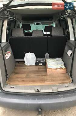 Мінівен Volkswagen Caddy 2006 в 