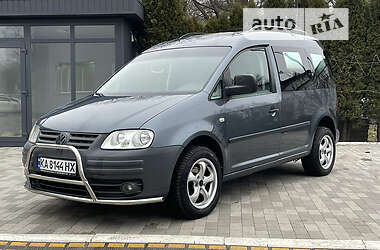 Минивэн Volkswagen Caddy 2010 в Киеве