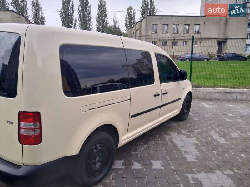 Минивэн Volkswagen Caddy 2011 в Хмельницком