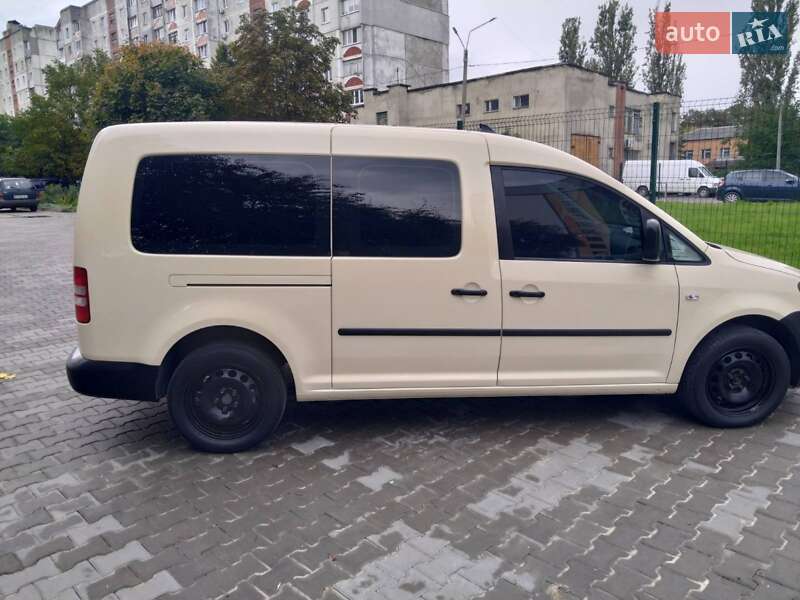 Минивэн Volkswagen Caddy 2011 в Хмельницком