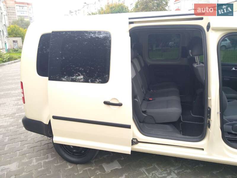 Минивэн Volkswagen Caddy 2011 в Хмельницком