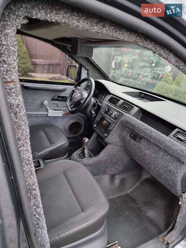 Бронированный автомобиль Volkswagen Caddy 2015 в Буче фото 18 Бронированный автомобиль Volkswagen Caddy 2015 в Буче