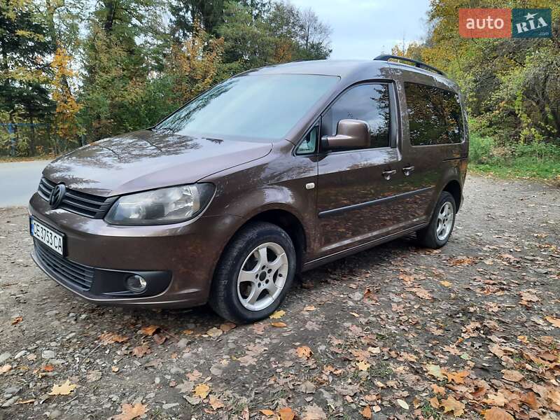 Мінівен Volkswagen Caddy 2011 в Вижниці