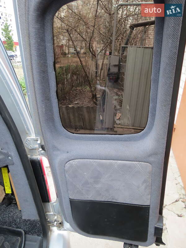 Минивэн Volkswagen Caddy 2011 в Житомире