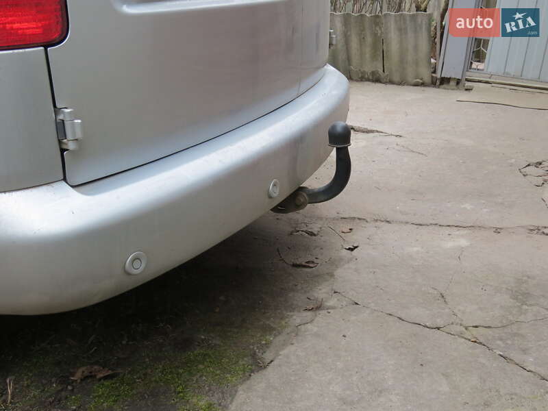 Минивэн Volkswagen Caddy 2011 в Житомире