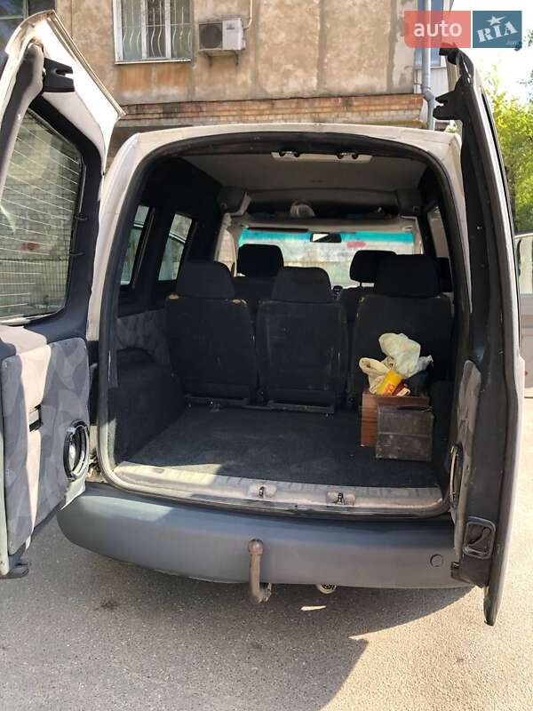 Минивэн Volkswagen Caddy 2005 в Киеве