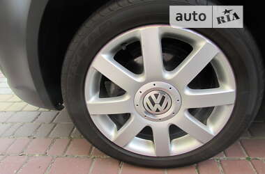 Минивэн Volkswagen Caddy 2011 в 