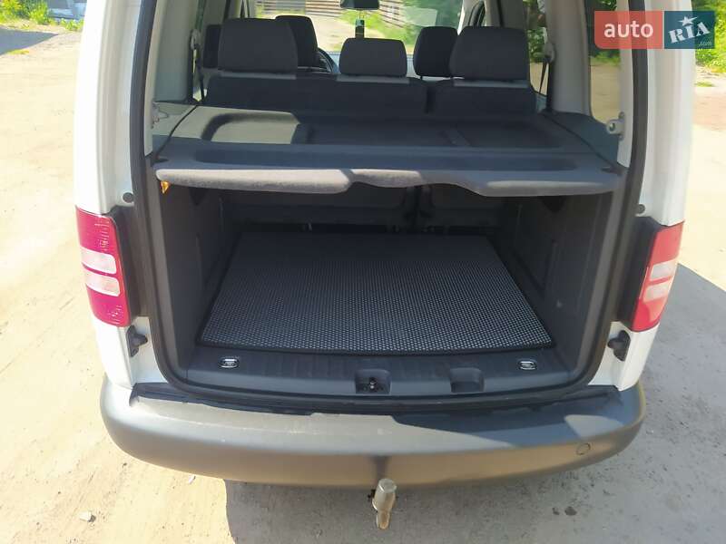 Минивэн Volkswagen Caddy 2012 в Овруче