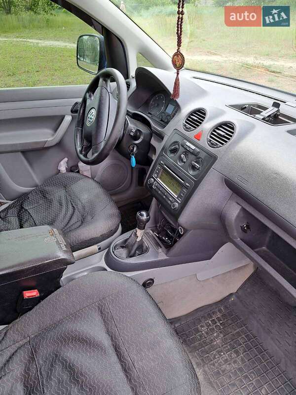 Минивэн Volkswagen Caddy 2004 в Харькове