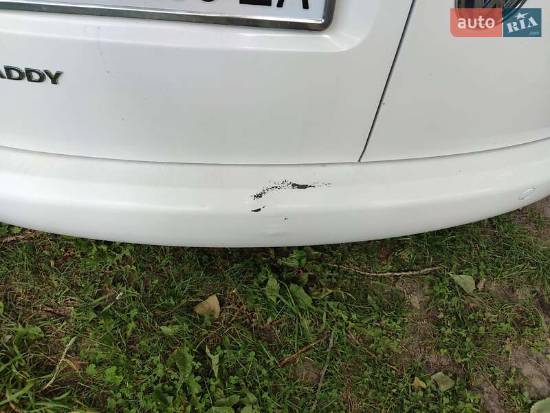 Мінівен Volkswagen Caddy 2011 в Сумах