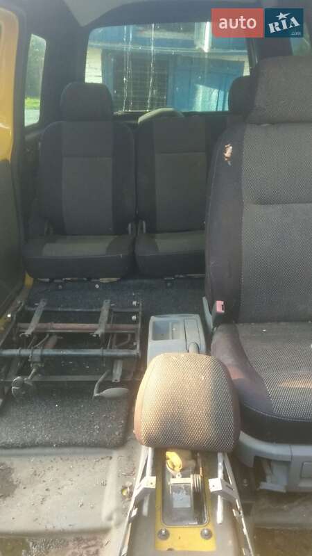 Мінівен Volkswagen Caddy 2005 в Полтаві