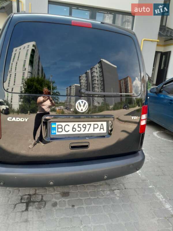 Минивэн Volkswagen Caddy 2012 в Львове