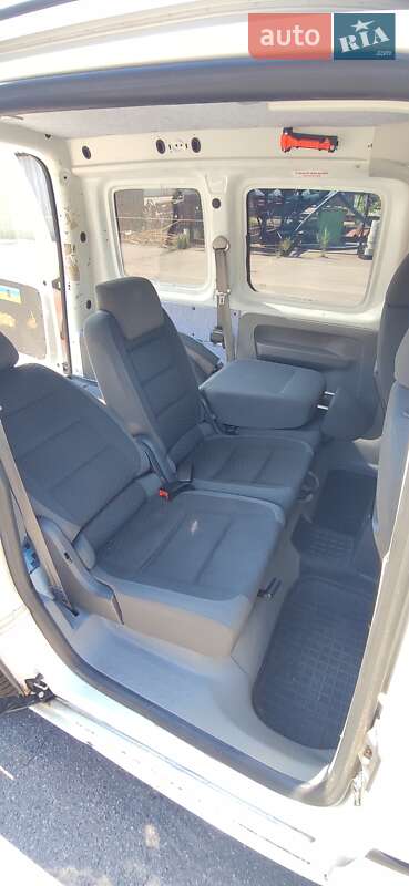 Мінівен Volkswagen Caddy 2012 в Черкасах