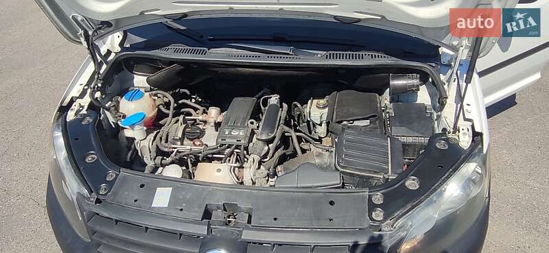 Мінівен Volkswagen Caddy 2012 в Черкасах