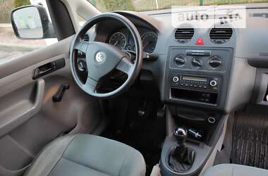 Минивэн Volkswagen Caddy 2010 в 