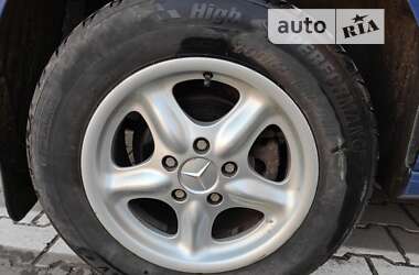 Минивэн Volkswagen Caddy 2010 в 