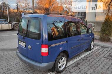Минивэн Volkswagen Caddy 2010 в 